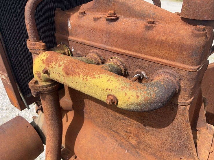 moline-universal-image-42