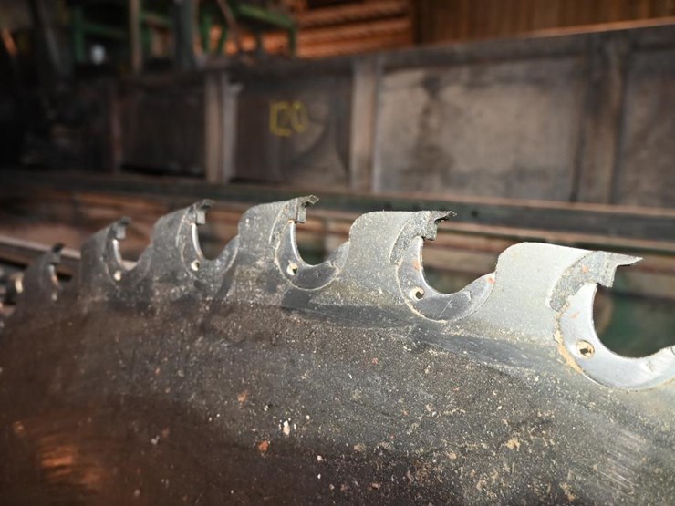 #137-•-56"-circle-saw-image-3