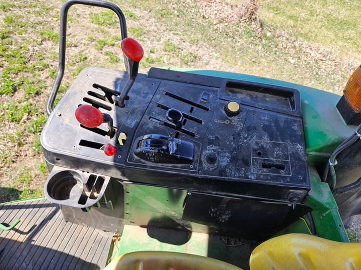 john-deere-6300-image-22