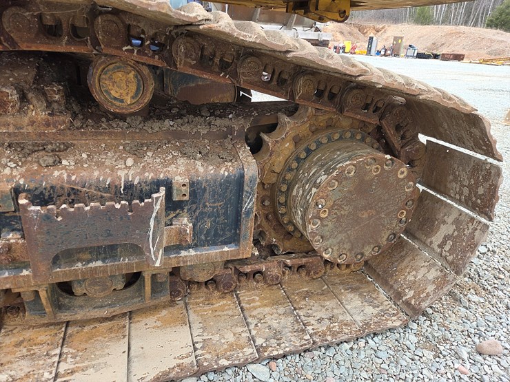 deere-470g-lc-image-66