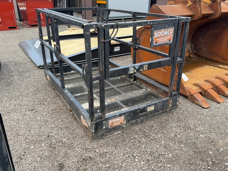 #2043-•-4'x6'-forklift-man-basket-image-1
