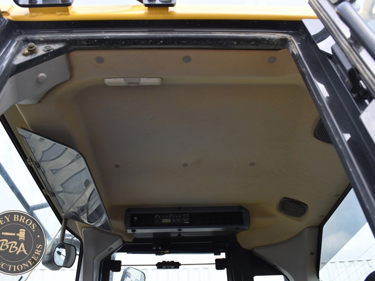 2021-komatsu-wa380-8-image-46