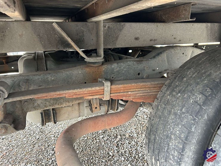 2017-ford-e450-image-42