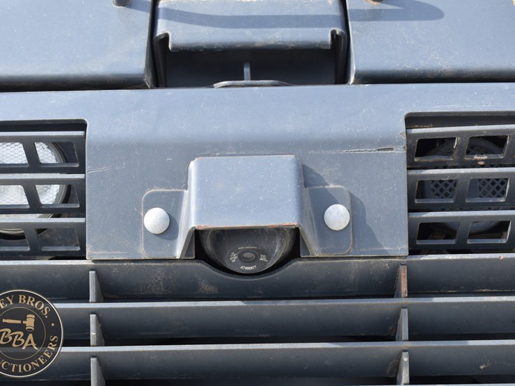 2021-deere-333g-image-24