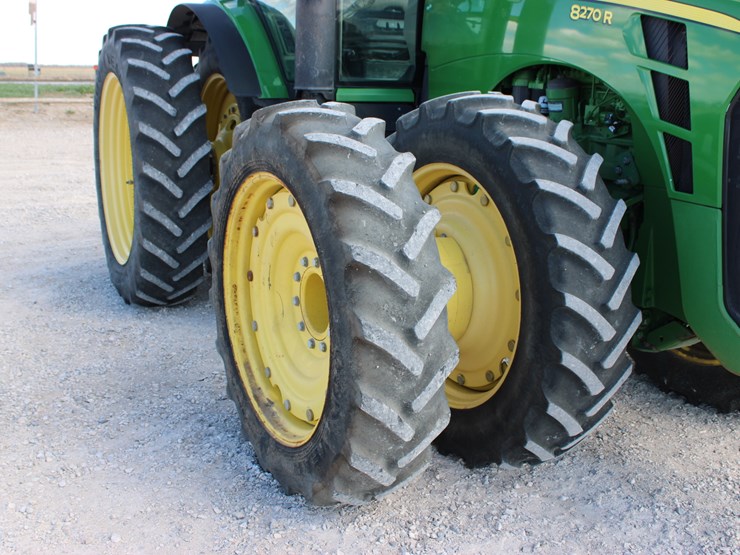 2012-john-deere-8270r-image-79