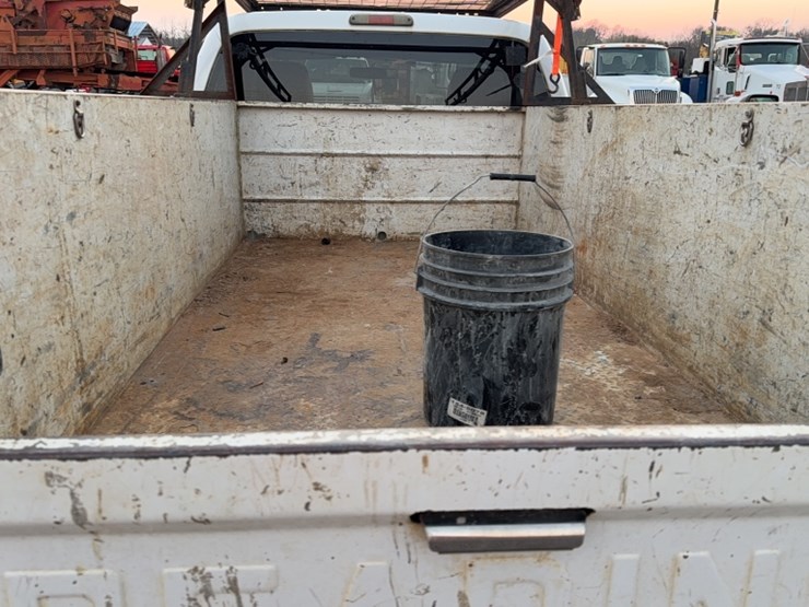 2011-ford-f350-image-11