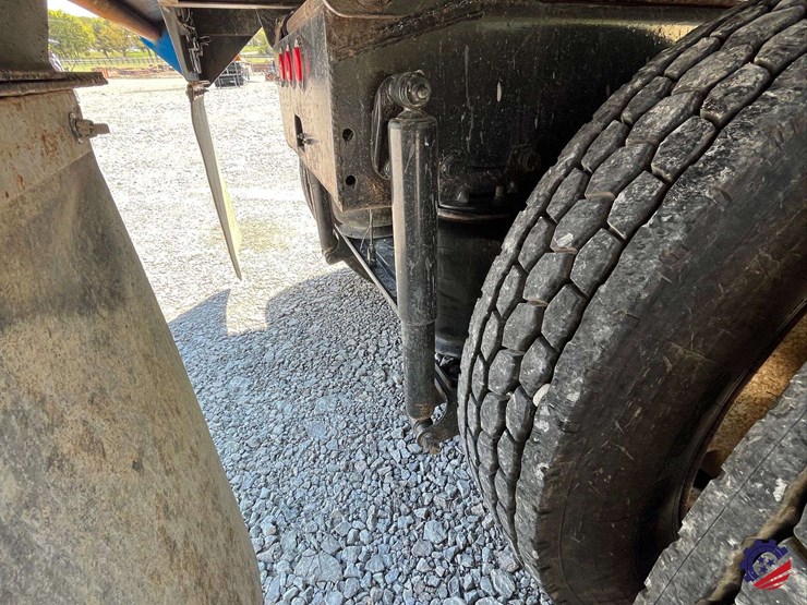 2018-international-hx620-image-46