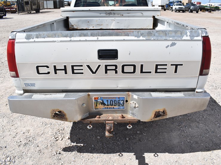 1993-chevrolet-silverado-3500-image-43