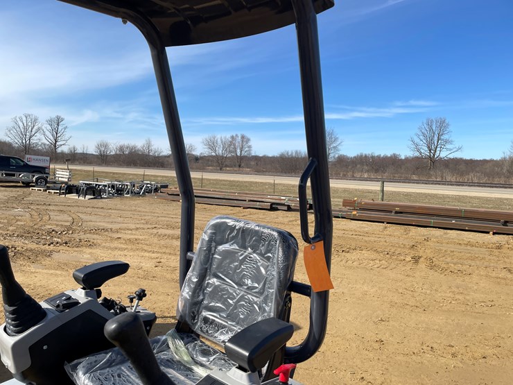 #1033-•-new-ats-me18-mini-excavator-image-33