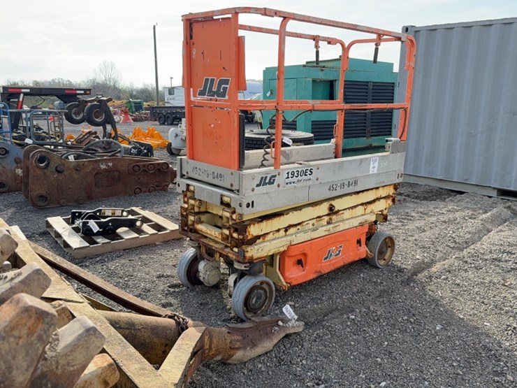 jlg-1930es-image-5