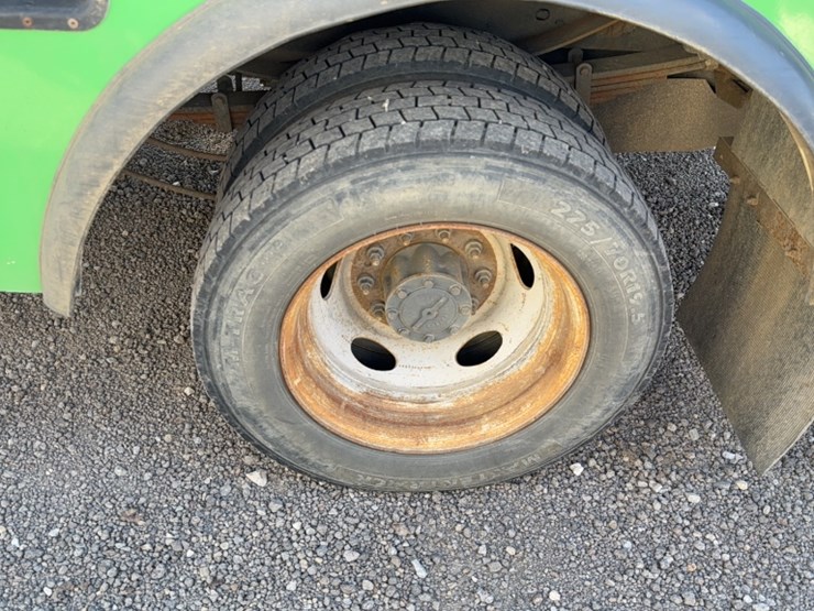 2018-ford-f550-image-11