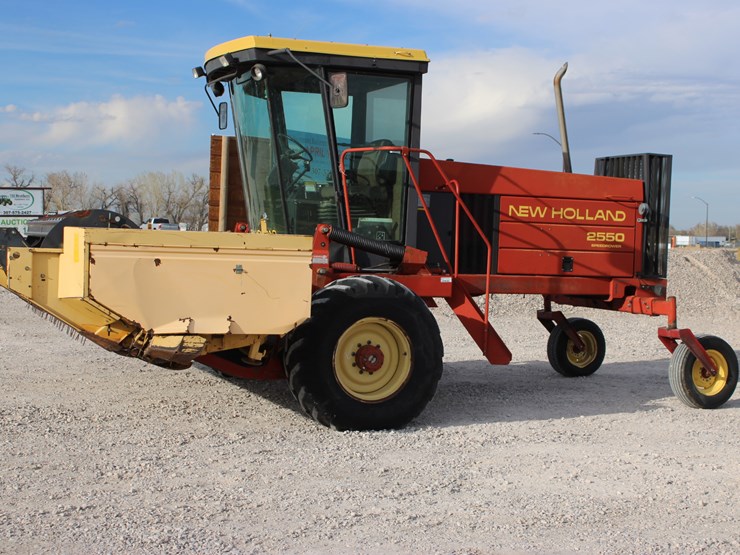 new-holland-2550-image-12
