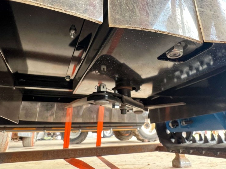 2025-zvox-remote-control-lawn-mower-image-20