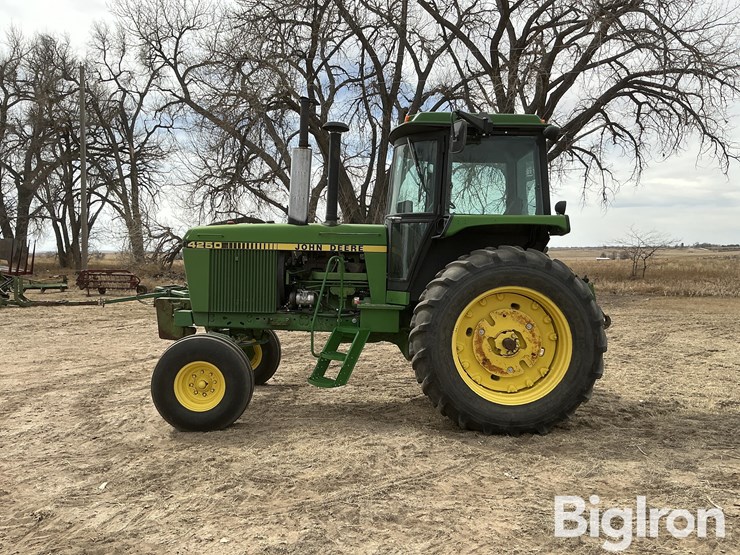 1985-john-deere-4250-image-8