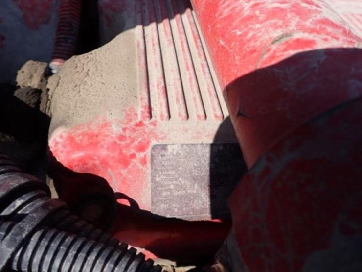 2014-peterbilt-389-image-28