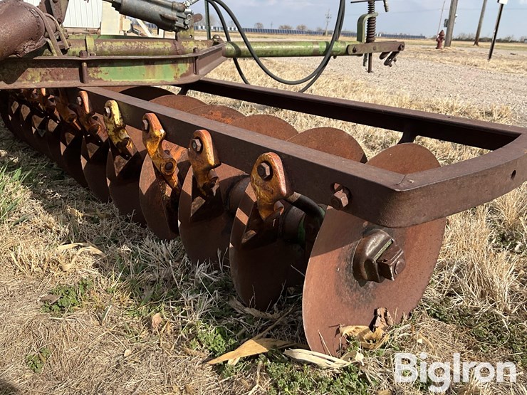 john-deere-15-image-19