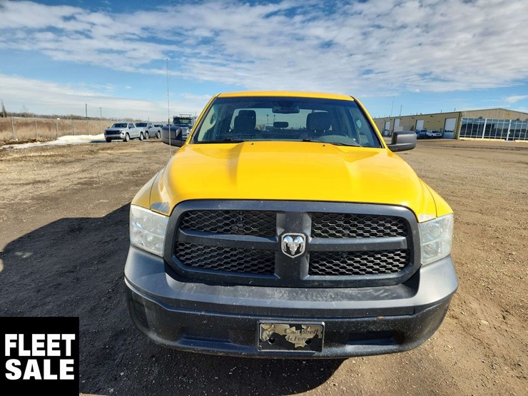 2019-ram-1500-classic-image-7