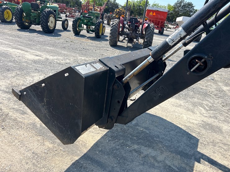 kubota-m7950-image-12