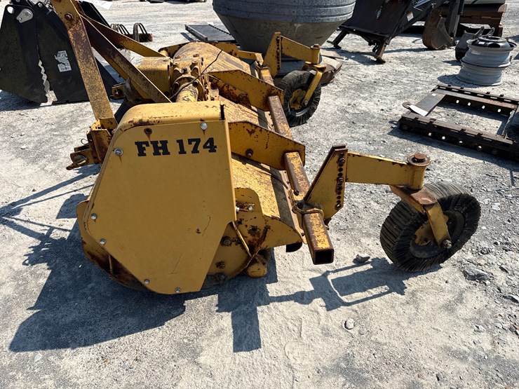 bush-hog-fh174-image-2