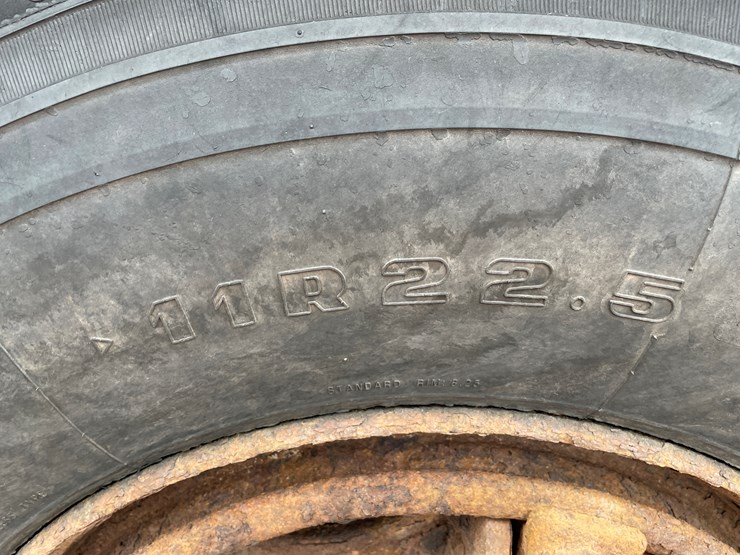 1991-international-4900-image-10