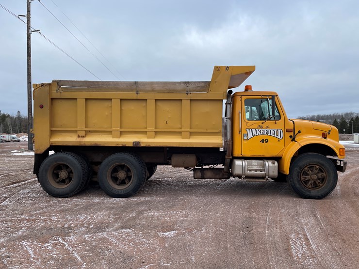 1991-international-4900-image-4