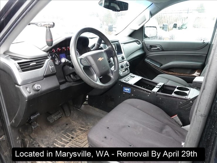 2016-chevrolet-tahoe-image-8