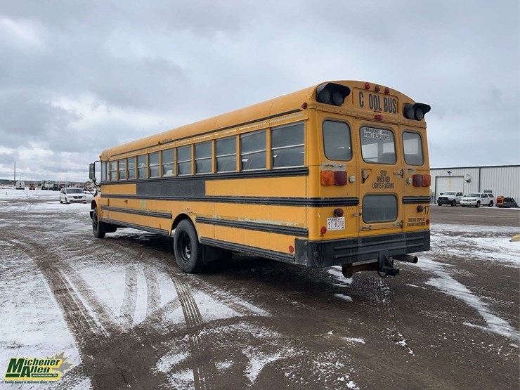 1997-international-3800-image-3