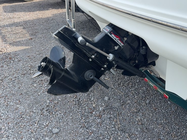 #4004-•-1999-sea-ray-190-19'-runabout-boat-image-6