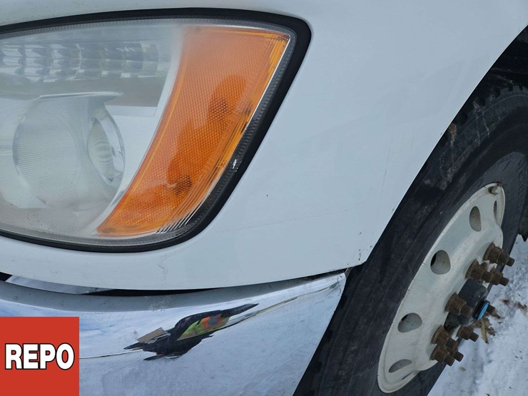 2016-kenworth-t370-image-23