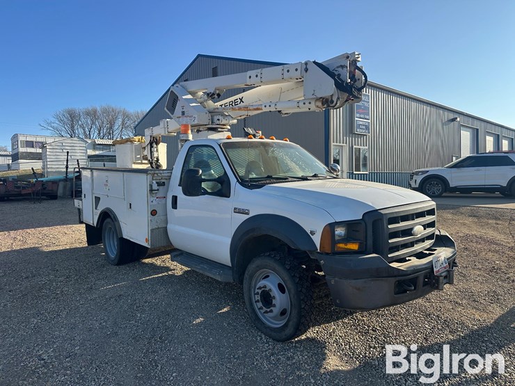 2007-ford-f550-image-3