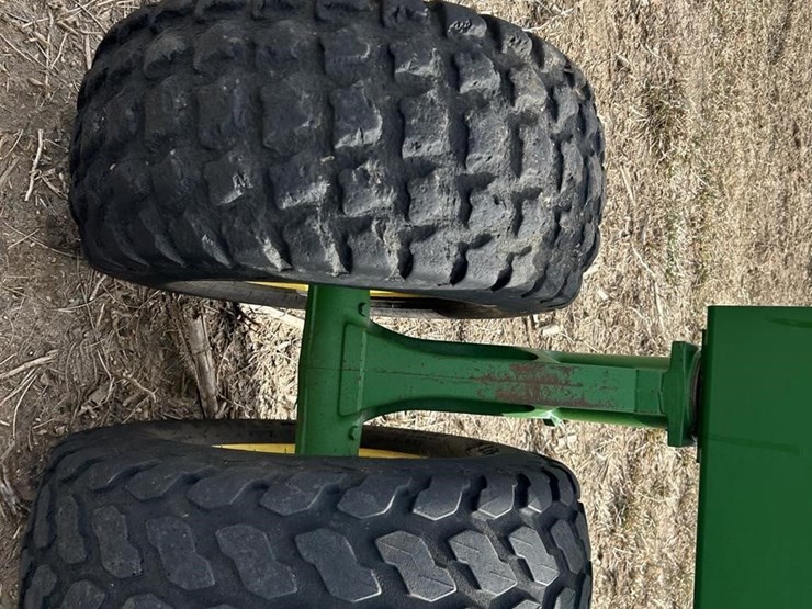 2014-john-deere-1895-image-40