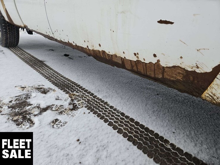 2013-chevrolet-silverado-1500-image-36