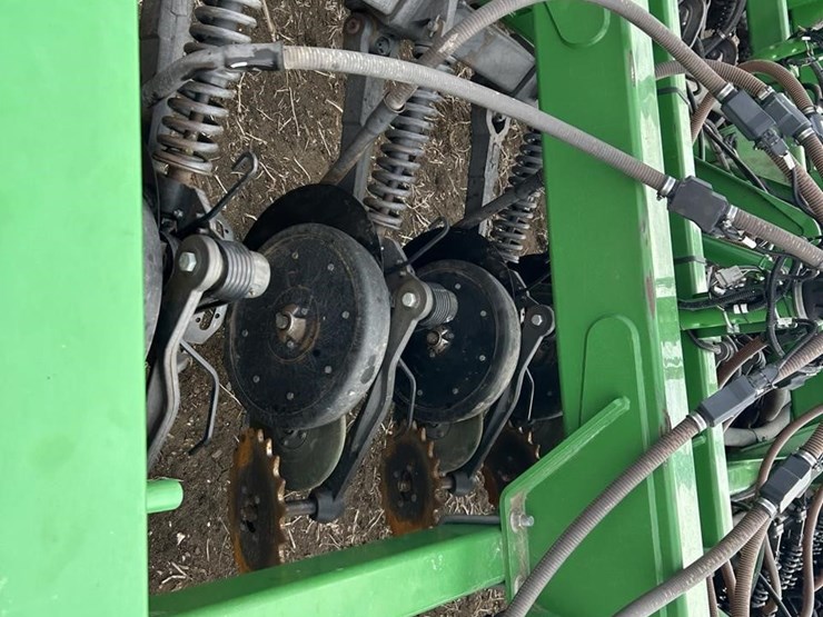 2014-john-deere-1895-image-82