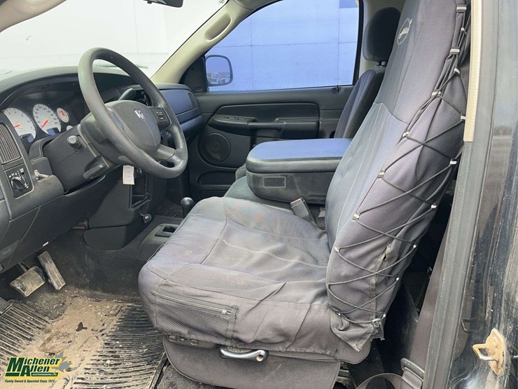 2004-dodge-ram-1500-image-13