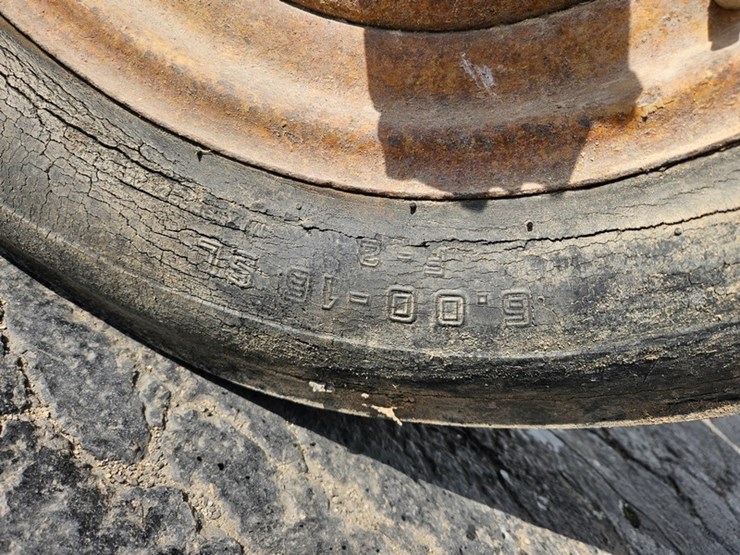 1952-john-deere-model-a-image-45