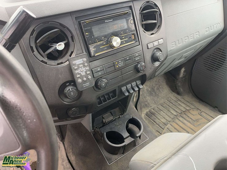 2011-ford-f250-image-18