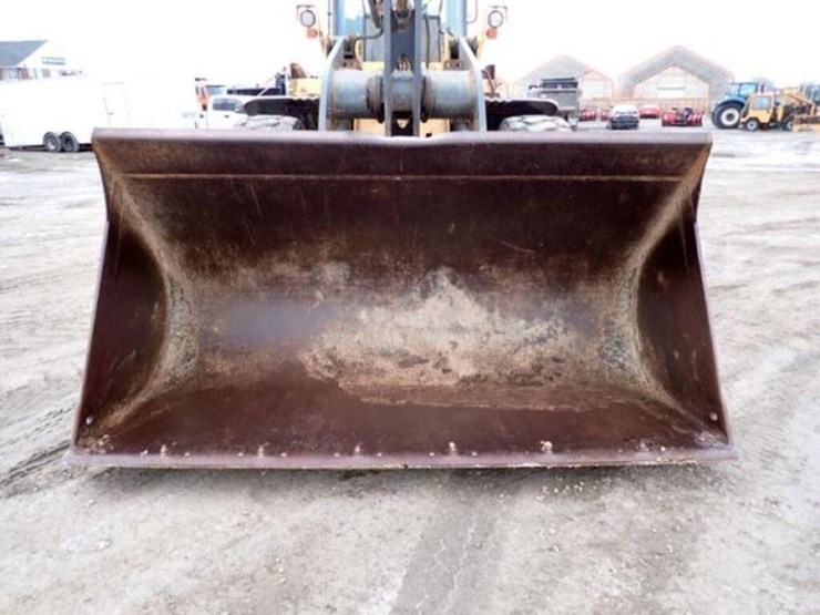 2006-deere-624j-image-25