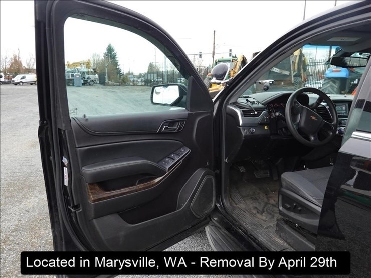 2016-chevrolet-tahoe-image-7