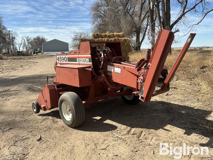 1993-hesston-4590-image-7