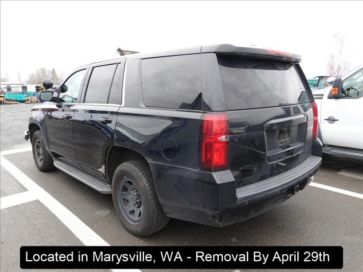 2016-chevrolet-tahoe-image-13