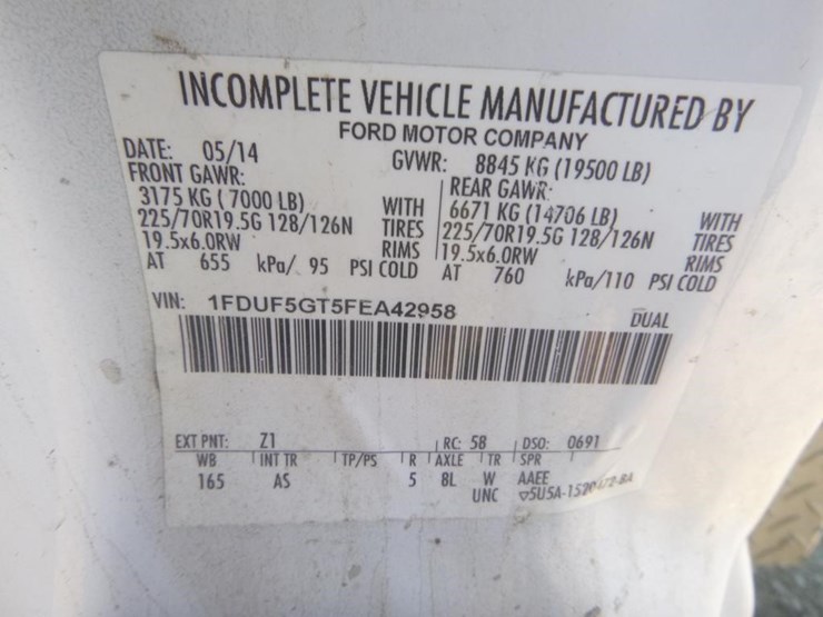 2015-ford-f550-image-31