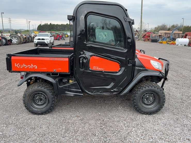 #3071-•-kubota-rtv-1100c-utv-image-5