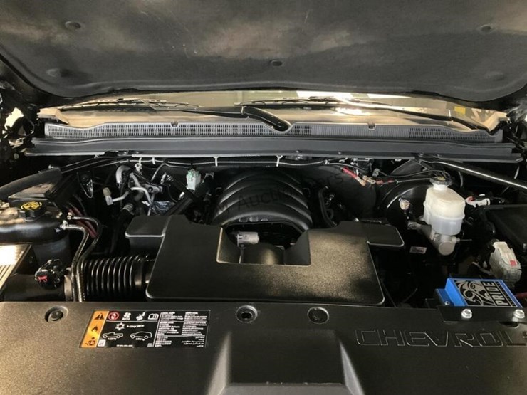 2019-chevrolet-tahoe-image-10