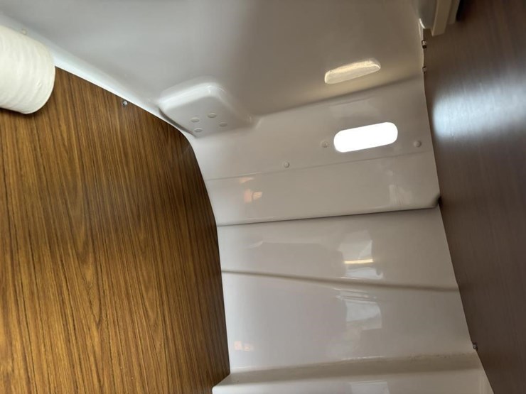 1995-unknown-trailer-image-20