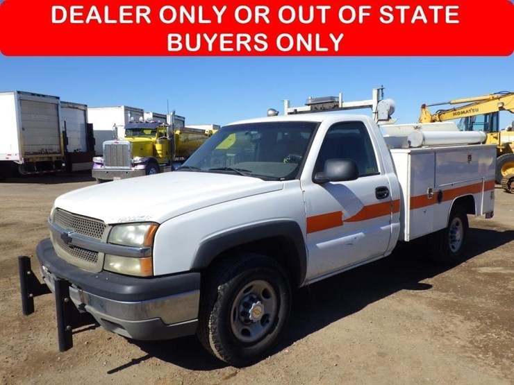 2003-chevrolet-2500hd-image-1