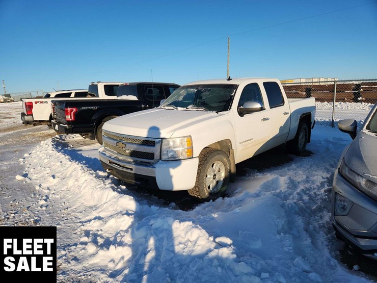 2011-chevrolet-silverado-1500-image-1