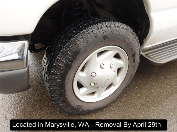 2006-ford-e350-image-16