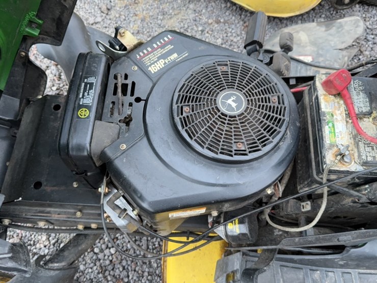 #4084-•-john-deere-ss116-riding-mower-image-8