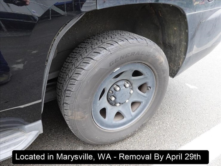 2016-chevrolet-tahoe-image-19