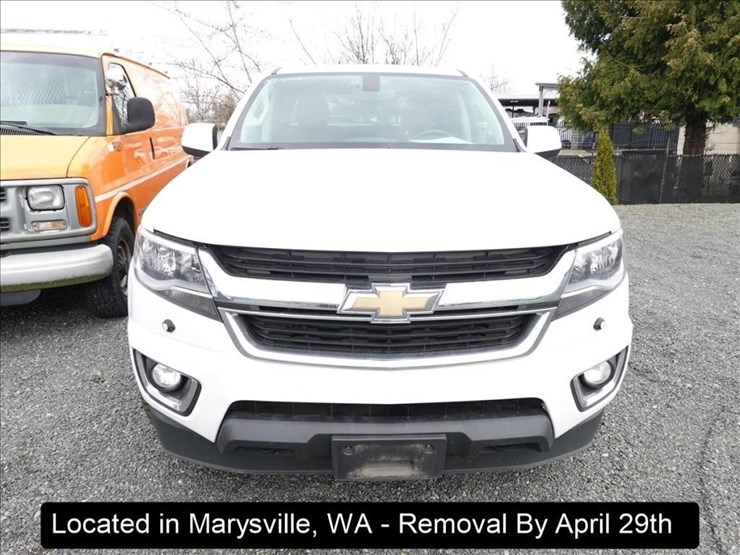2015-chevrolet-colorado-lt-image-13